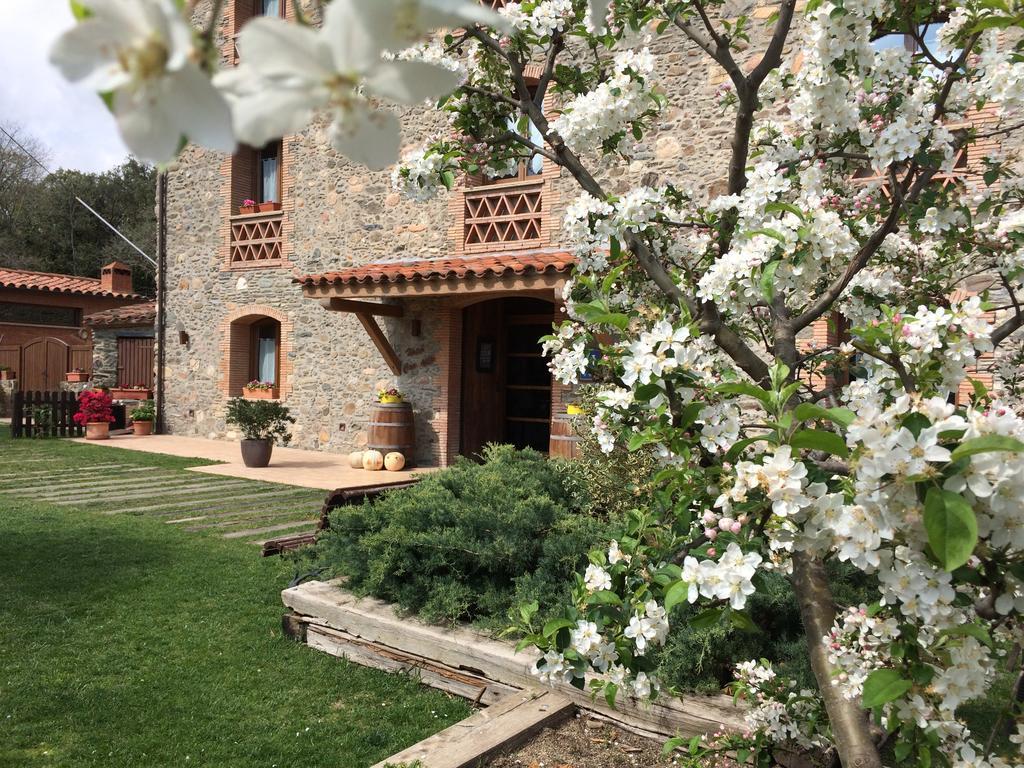 Hotel Rural Can Vila Sant Esteve De Palautordera Exterior foto